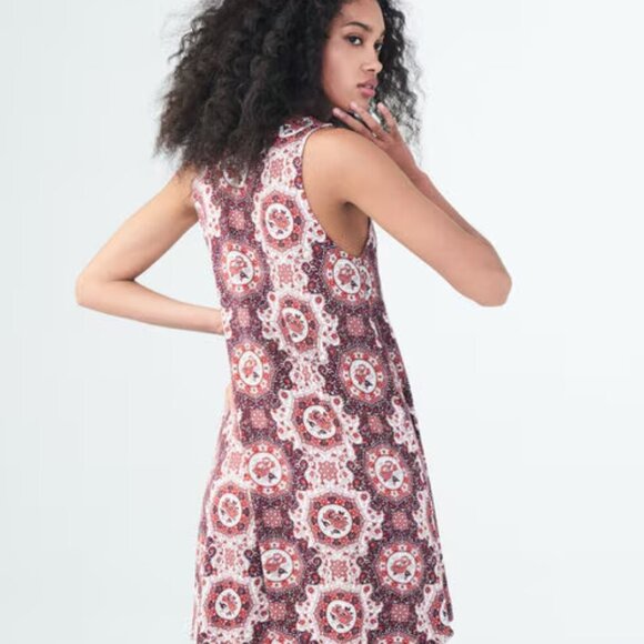 Aeropostale Geometric Print High-Neck Swing Dress Size Small - Picture 2 of 7